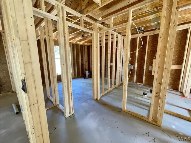 $450,000 | 9666 Mallory Road, New Hartford, NY 13413