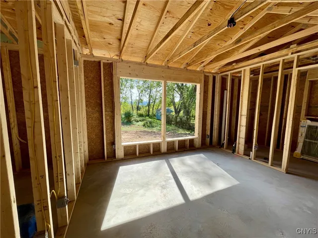 $450,000 | 9666 Mallory Road, New Hartford, NY 13413