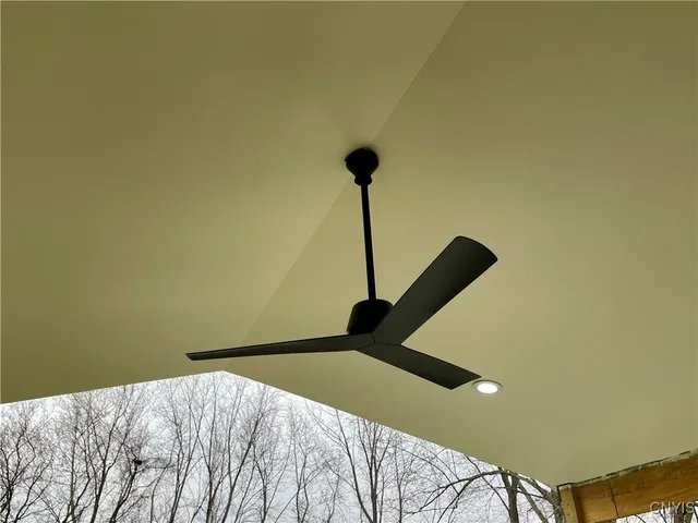 $450,000 | 9666 Mallory Road, New Hartford, NY 13413