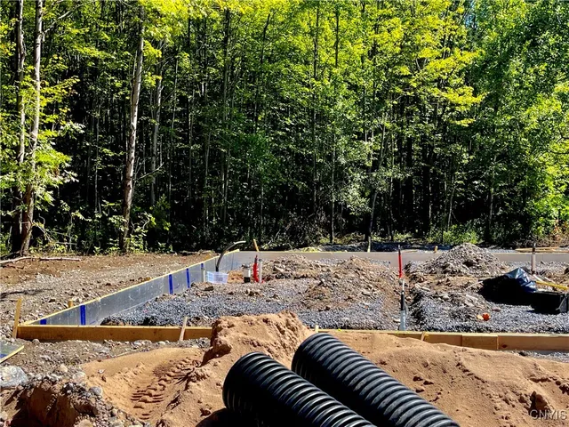 $450,000 | 9666 Mallory Road, New Hartford, NY 13413