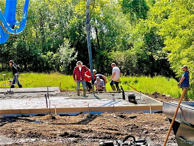 $450,000 | 9666 Mallory Road, New Hartford, NY 13413