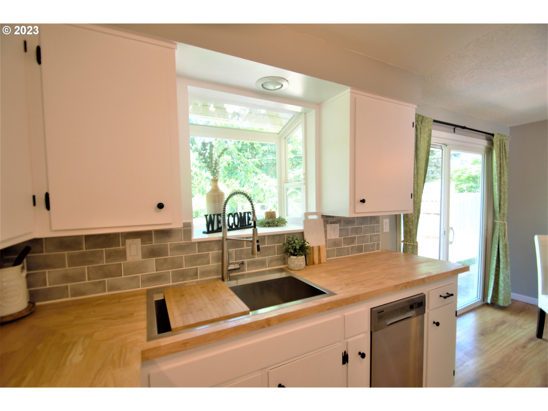 5928 G Street Springfield, OR 97478 - Photo 14 of 24 Gallery Image 14
