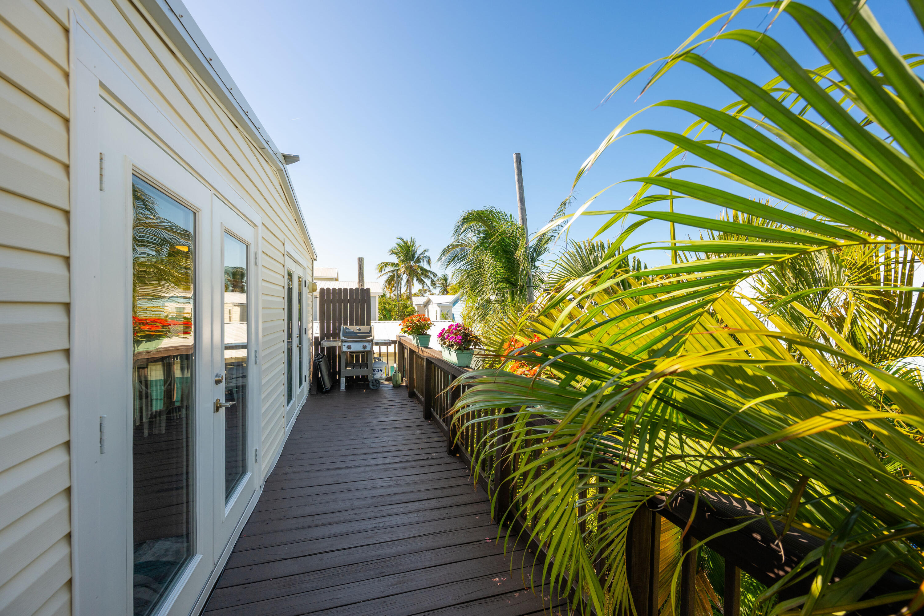 11 El Monte Lane Key West, FL 33040 - Photo 19 of 23 deck
