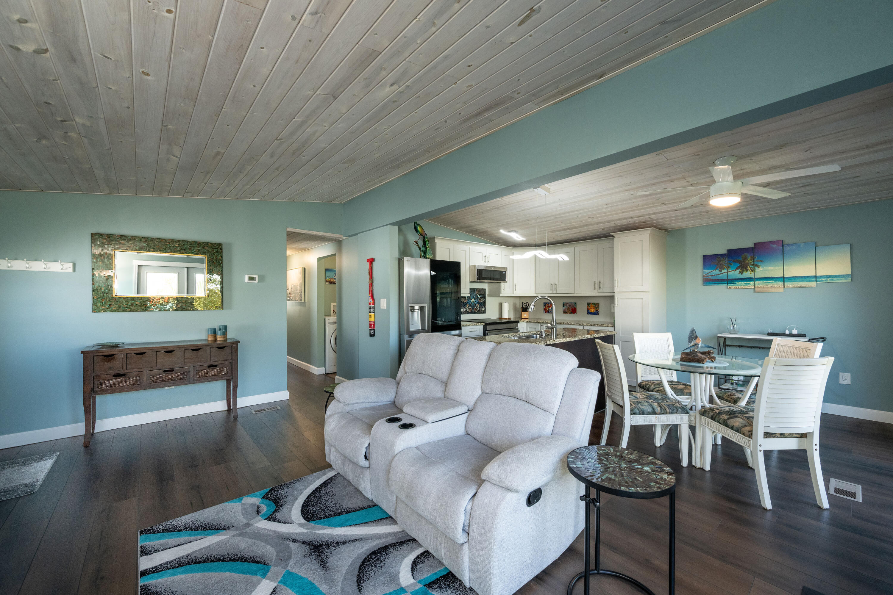 11 El Monte Lane Key West, FL 33040 - Photo 2 of 23 living room