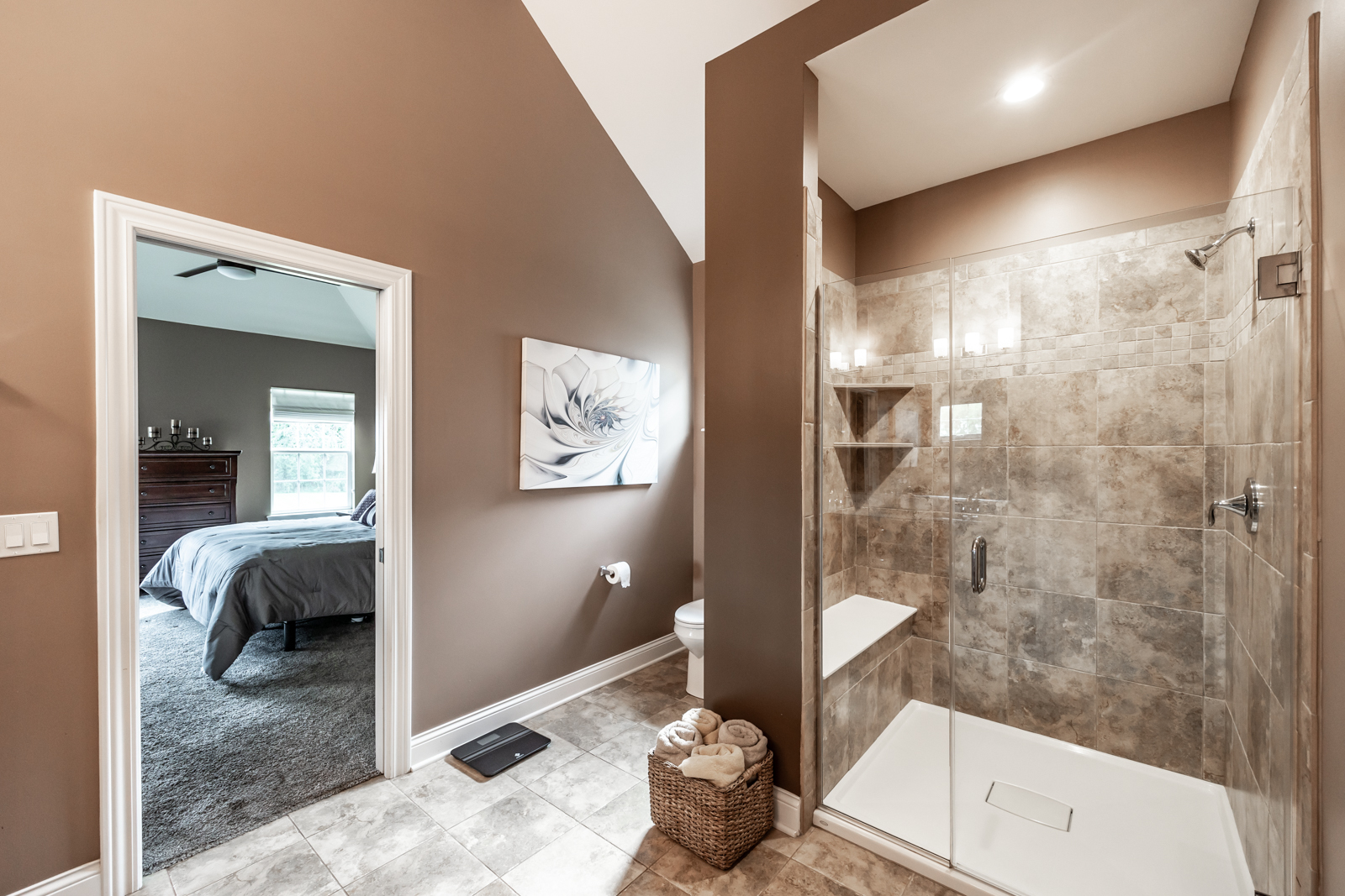 695 Slate Run Elgin, IL 60124 - Photo 23 of 43 Gallery Image 23