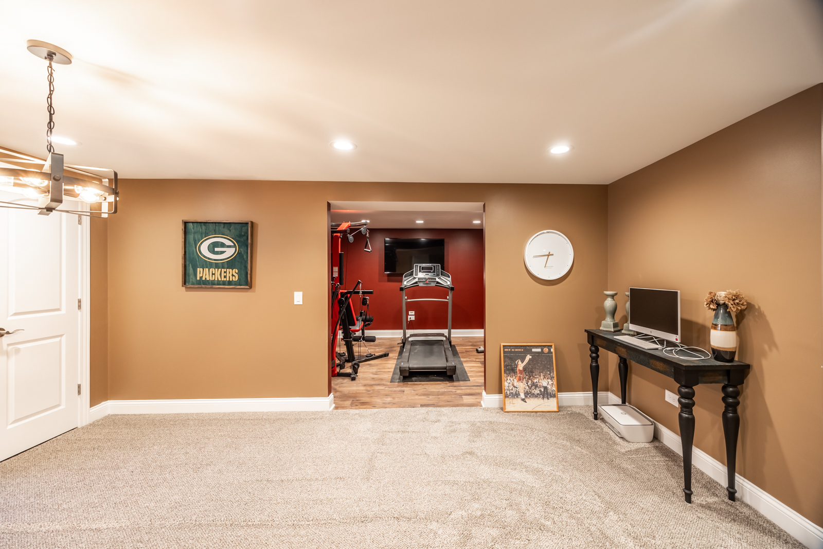 695 Slate Run Elgin, IL 60124 - Photo 29 of 43 Gallery Image 29