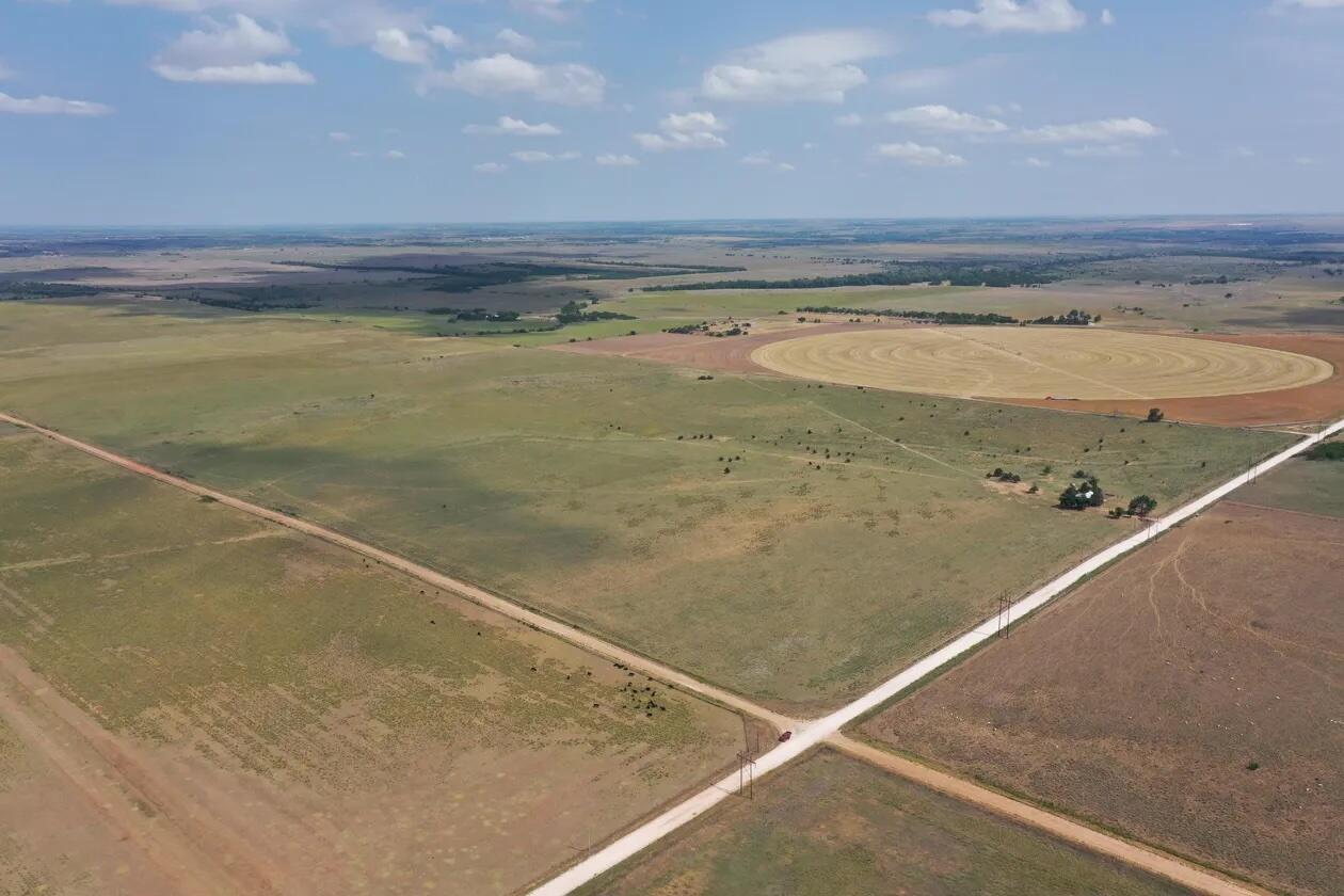 County Road Mobeetie, TX 79061 - Photo 15 of 27 1-5258395479