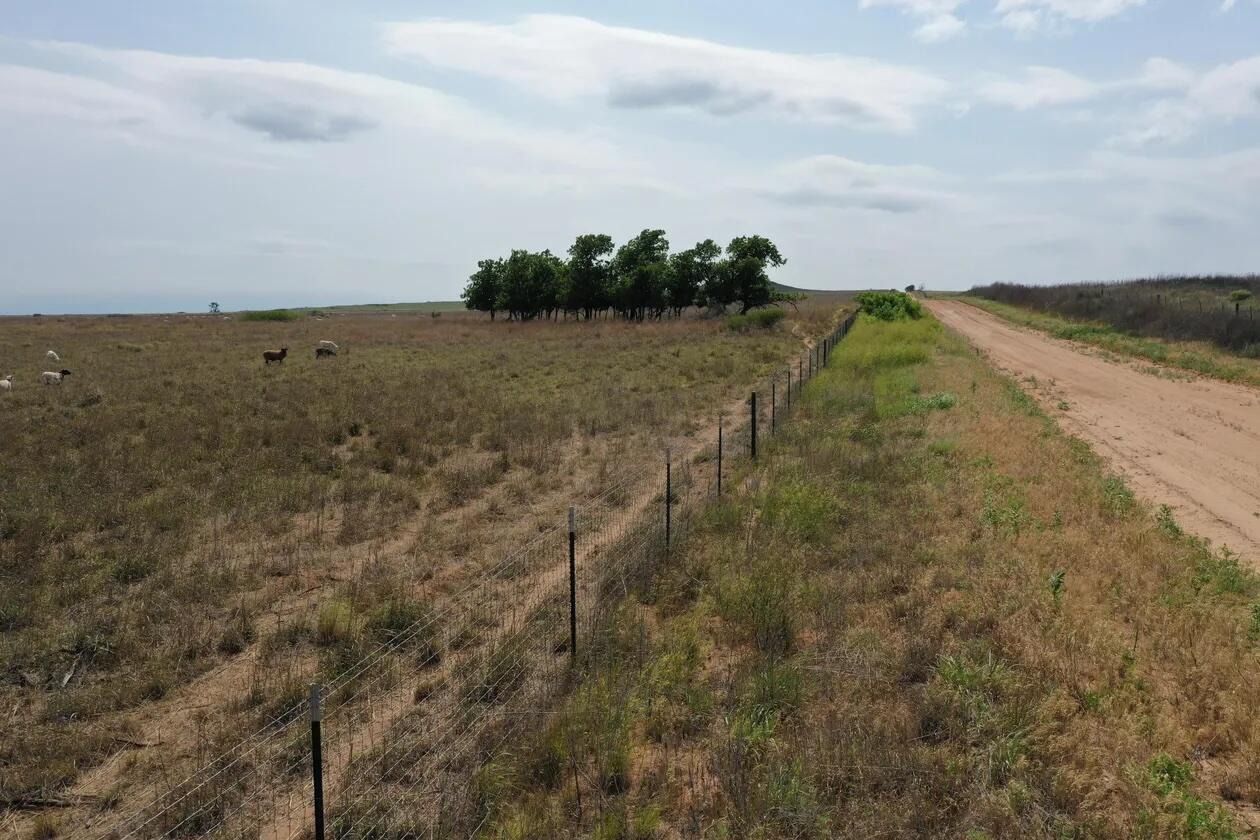 County Road Mobeetie, TX 79061 - Photo 20 of 27 1-5258395484