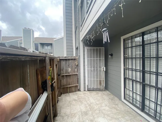 $64,000 | 12500 Sandpiper Drive, Unit 203, Houston, TX 77035