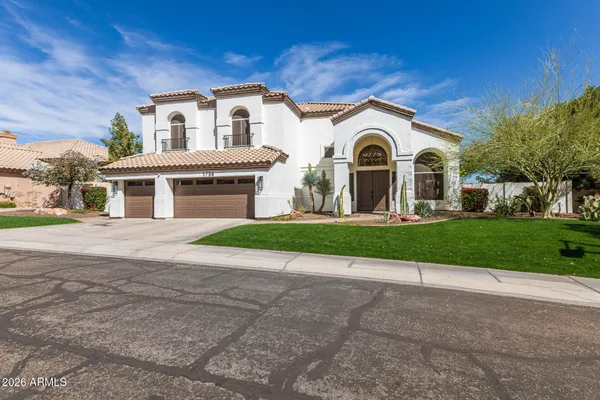 $1,298,500 | 1736 East Silverwood Drive, Phoenix, AZ 85048