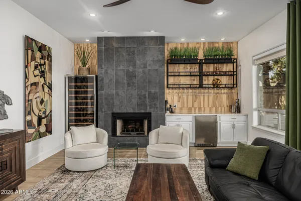 $1,298,500 | 1736 East Silverwood Drive, Phoenix, AZ 85048