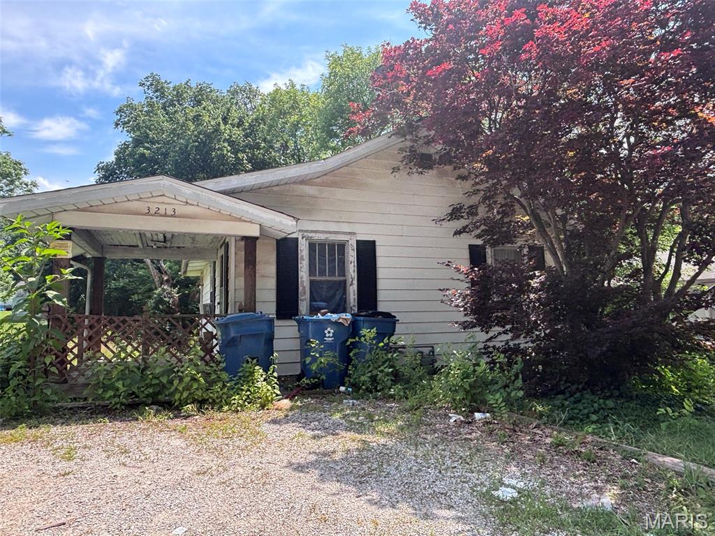 3213 Duco Street Alton, IL 62002 - Photo 1 of 1