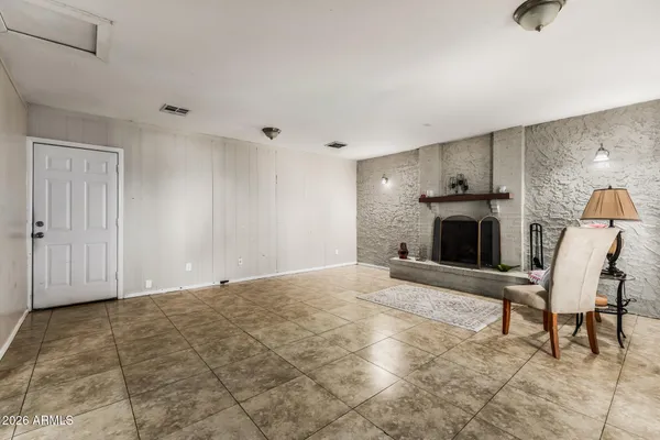 $350,000 | 2530 North 58th Avenue, Phoenix, AZ 85035