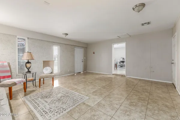 $350,000 | 2530 North 58th Avenue, Phoenix, AZ 85035