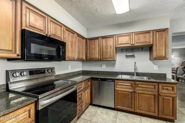 $350,000 | 2530 North 58th Avenue, Phoenix, AZ 85035