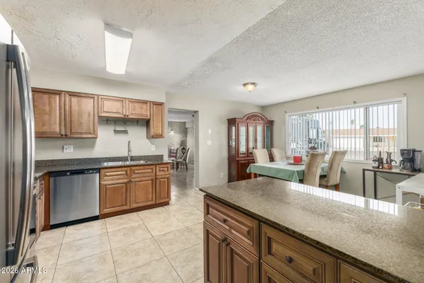 $350,000 | 2530 North 58th Avenue, Phoenix, AZ 85035