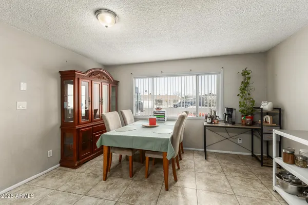 $350,000 | 2530 North 58th Avenue, Phoenix, AZ 85035