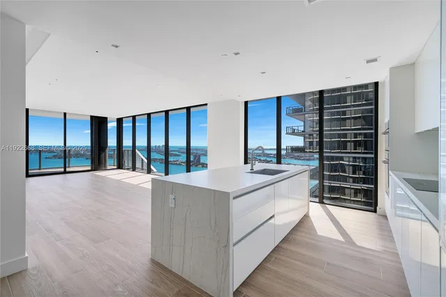 $16,000 | 700 Northeast 24th Street, Unit 4807, Miami, FL 33137