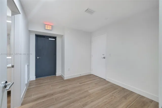 $16,000 | 700 Northeast 24th Street, Unit 4807, Miami, FL 33137