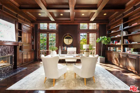 $90,000,000 | 28824 Cliffside Drive, Malibu, CA 90265