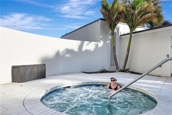 $12,000 | 5550 Heron Point Drive, Unit 1802, Naples, FL 34108