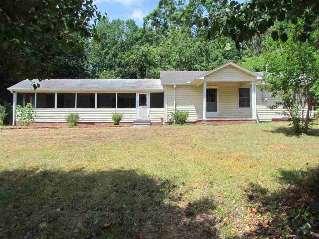 110 Tokeena Road Seneca, SC 29678 - Photo 1 of 30 Gallery Image 1