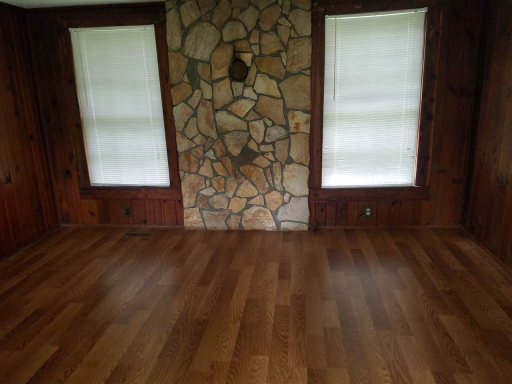 110 Tokeena Road Seneca, SC 29678 - Photo 13 of 30 Gallery Image 13