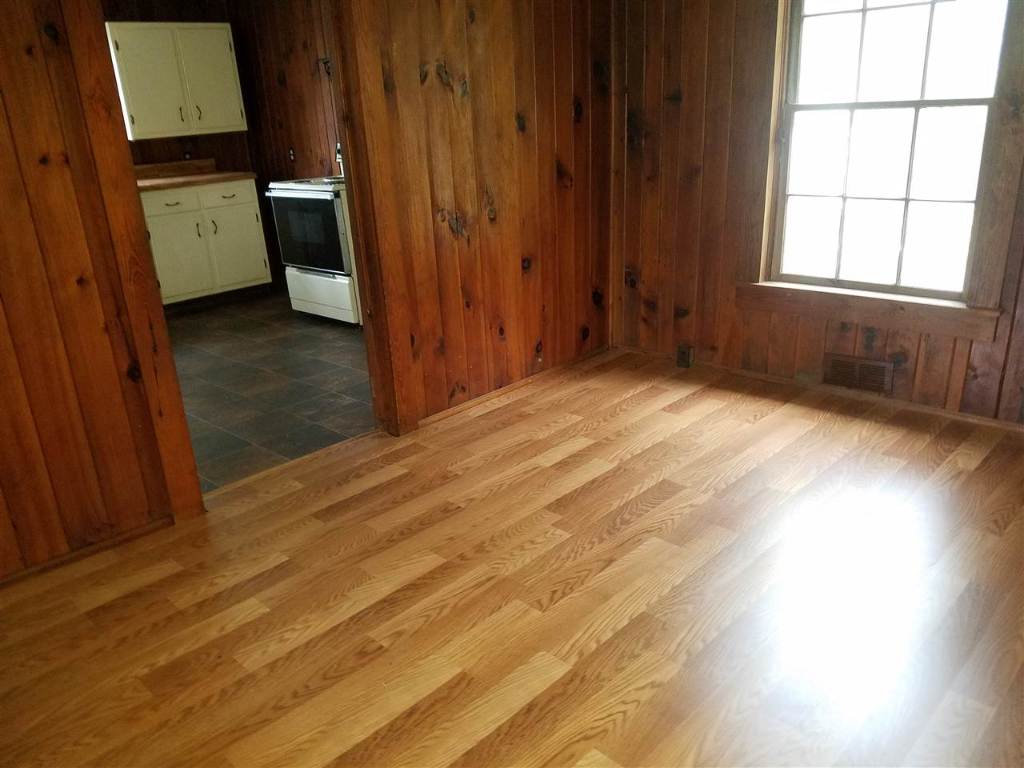 110 Tokeena Road Seneca, SC 29678 - Photo 14 of 30 Gallery Image 14