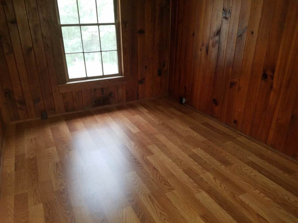 110 Tokeena Road Seneca, SC 29678 - Photo 19 of 30 Gallery Image 19