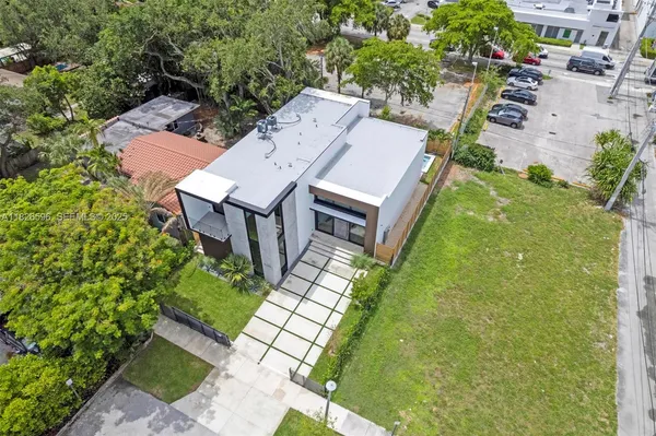 $3,199,900 | 630 Northeast 82nd Street, Miami, FL 33138
