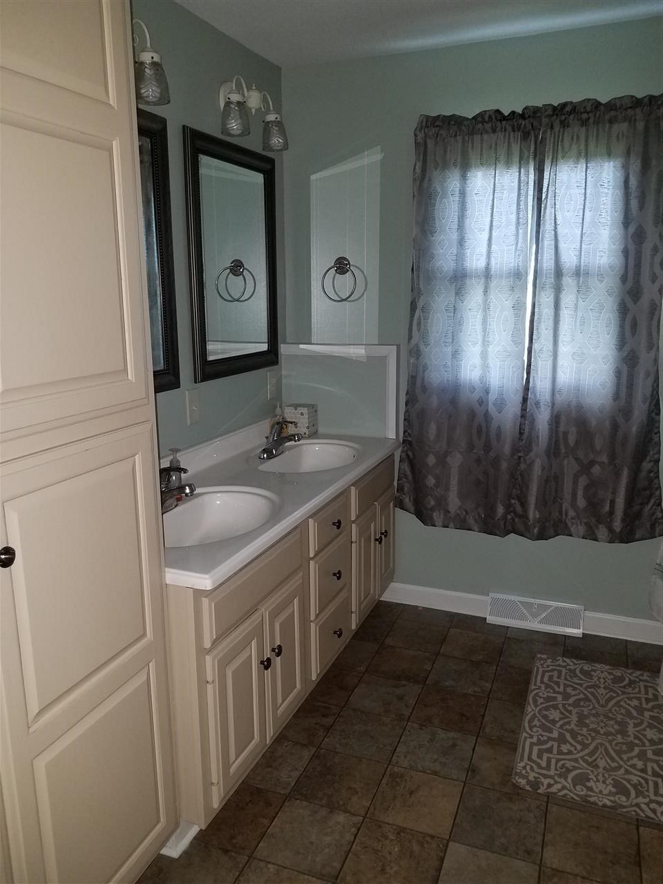 10267 8A Road Plymouth, IN 46563 - Photo 17 of 29 Gallery Image 17