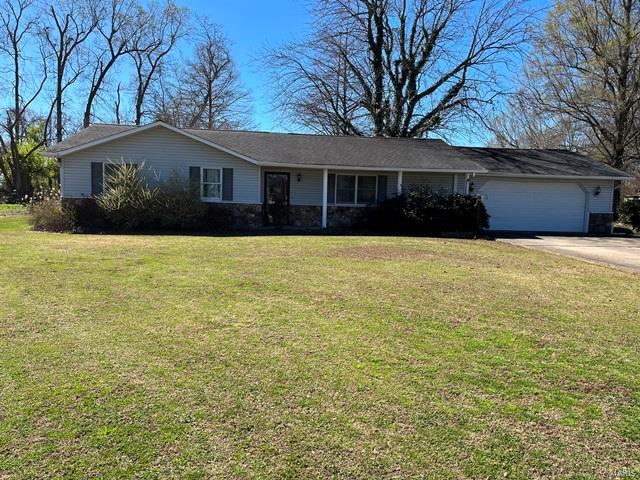 101 Boucher Street Dexter, MO 63841 - Photo 1 of 20