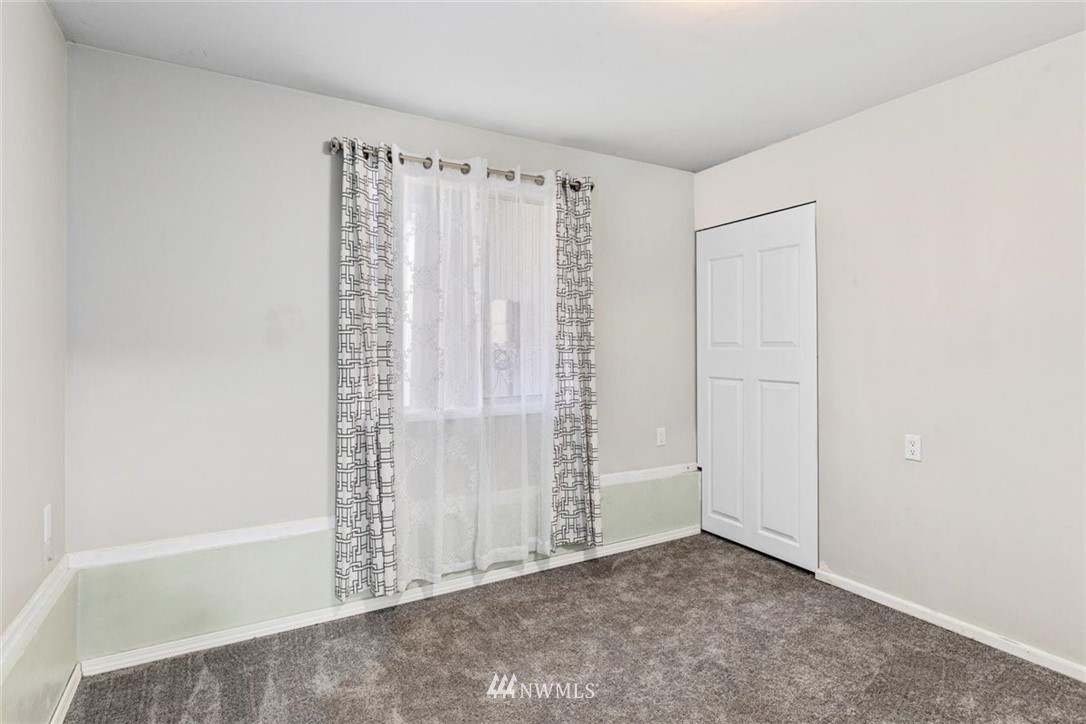 18103 22nd Drive Southeast Bothell, WA 98012 - Photo 18 of 32
