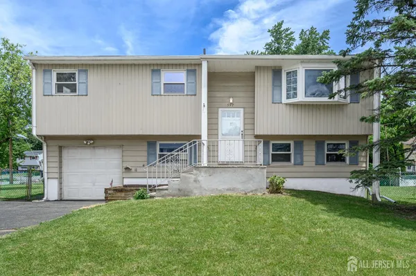 $575,000 | 597 Holly Lane, North Brunswick, NJ 08902