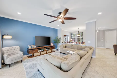$899,900 | 8396 Calabria Lakes Drive, Boynton Beach, FL 33473