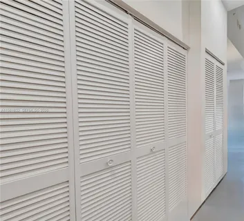 $275,000 | 253 Northeast 2nd Street, Unit 220, Miami, FL 33132