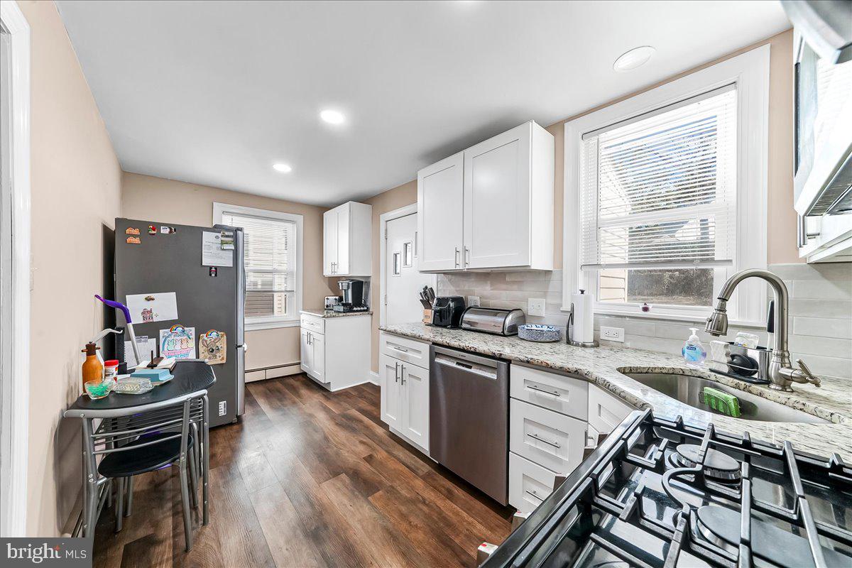 341 Blanchard Road Drexel Hill, PA 19026 - Photo 13 of 30