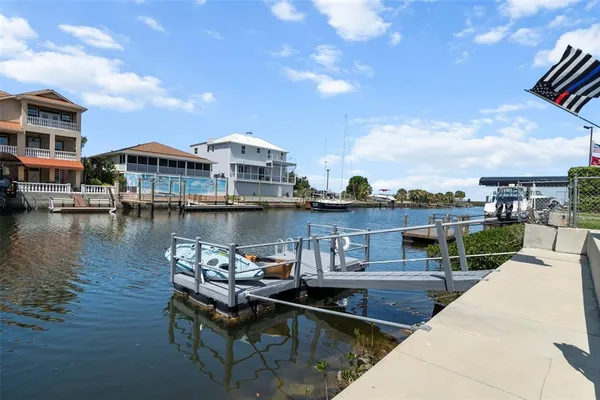 $479,900 | 15627 Donzi Drive, Hudson, FL 34667