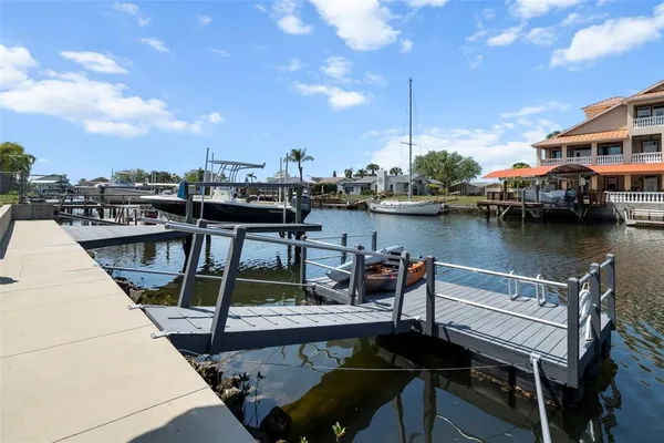 $479,900 | 15627 Donzi Drive, Hudson, FL 34667