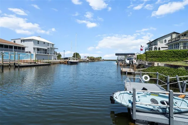 $479,900 | 15627 Donzi Drive, Hudson, FL 34667