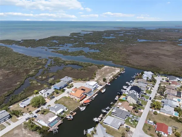 $479,900 | 15627 Donzi Drive, Hudson, FL 34667