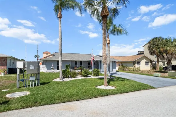 $479,900 | 15627 Donzi Drive, Hudson, FL 34667