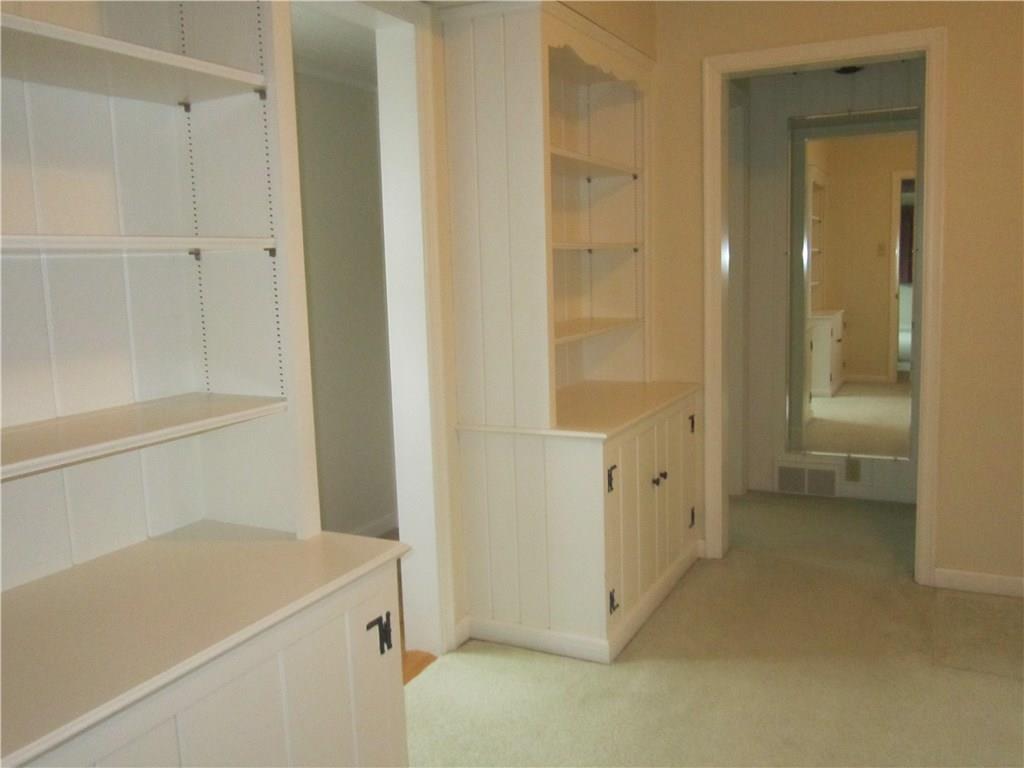 36 Churchill Road Pittsburgh, PA 15235 - Photo 18 of 25 Upstairs den/office