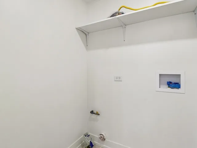 a picture of a floor plan