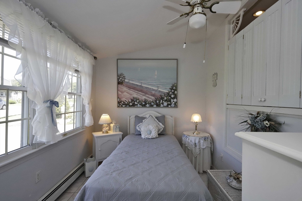 35 Point Street Fairhaven, MA 02719 - Photo 30 of 36