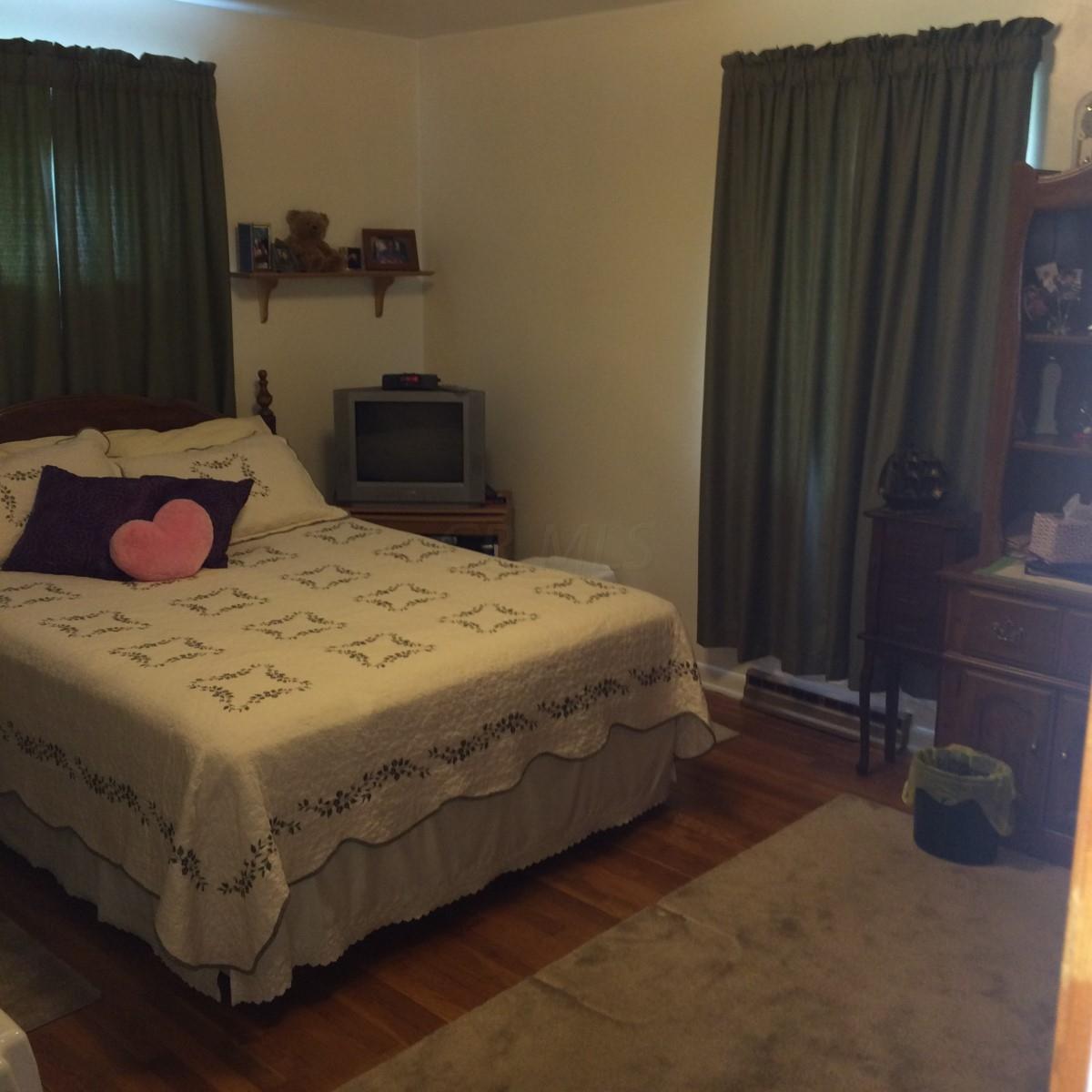 2170 Ferris Road Columbus, OH 43224 - Photo 12 of 20