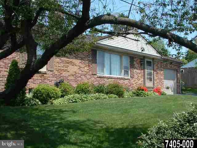841 Southern Road York, PA 17403 - Photo 1 of 1 Gallery Image 1