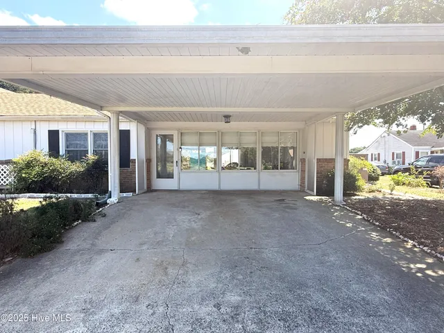 $225,000 | 1713 West Queen Street, Edenton, NC 27932