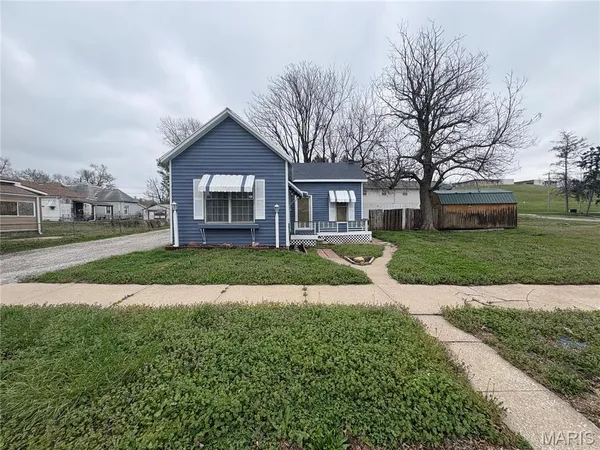 $79,000 | 1615 South 12th Street, St. Joseph, MO 64503