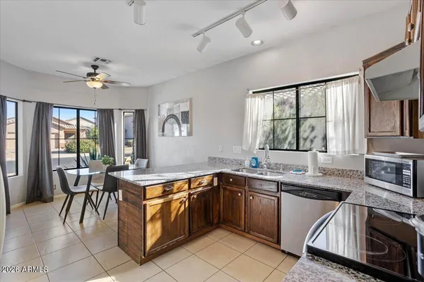 $418,500 | 8775 West Laurel Lane, Peoria, AZ 85345